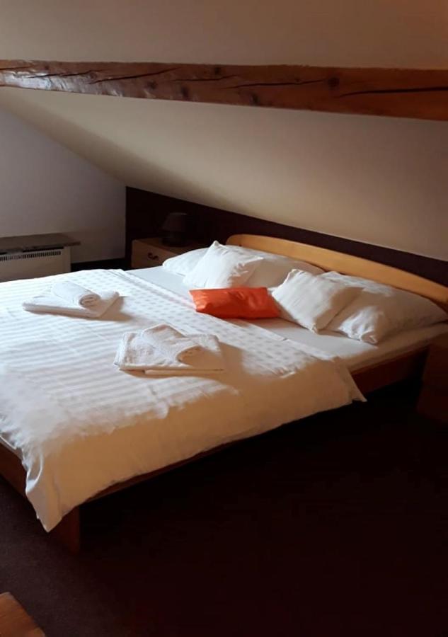 Hotel Garni Belveder هرينسكو المظهر الخارجي الصورة