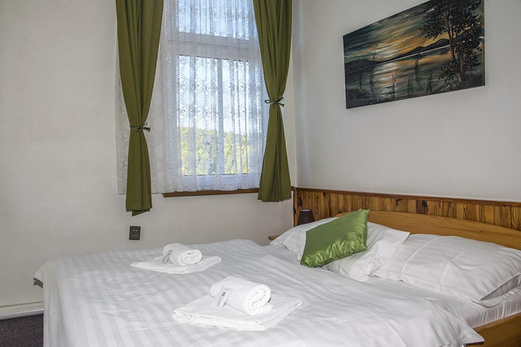 Hotel Garni Belveder هرينسكو المظهر الخارجي الصورة