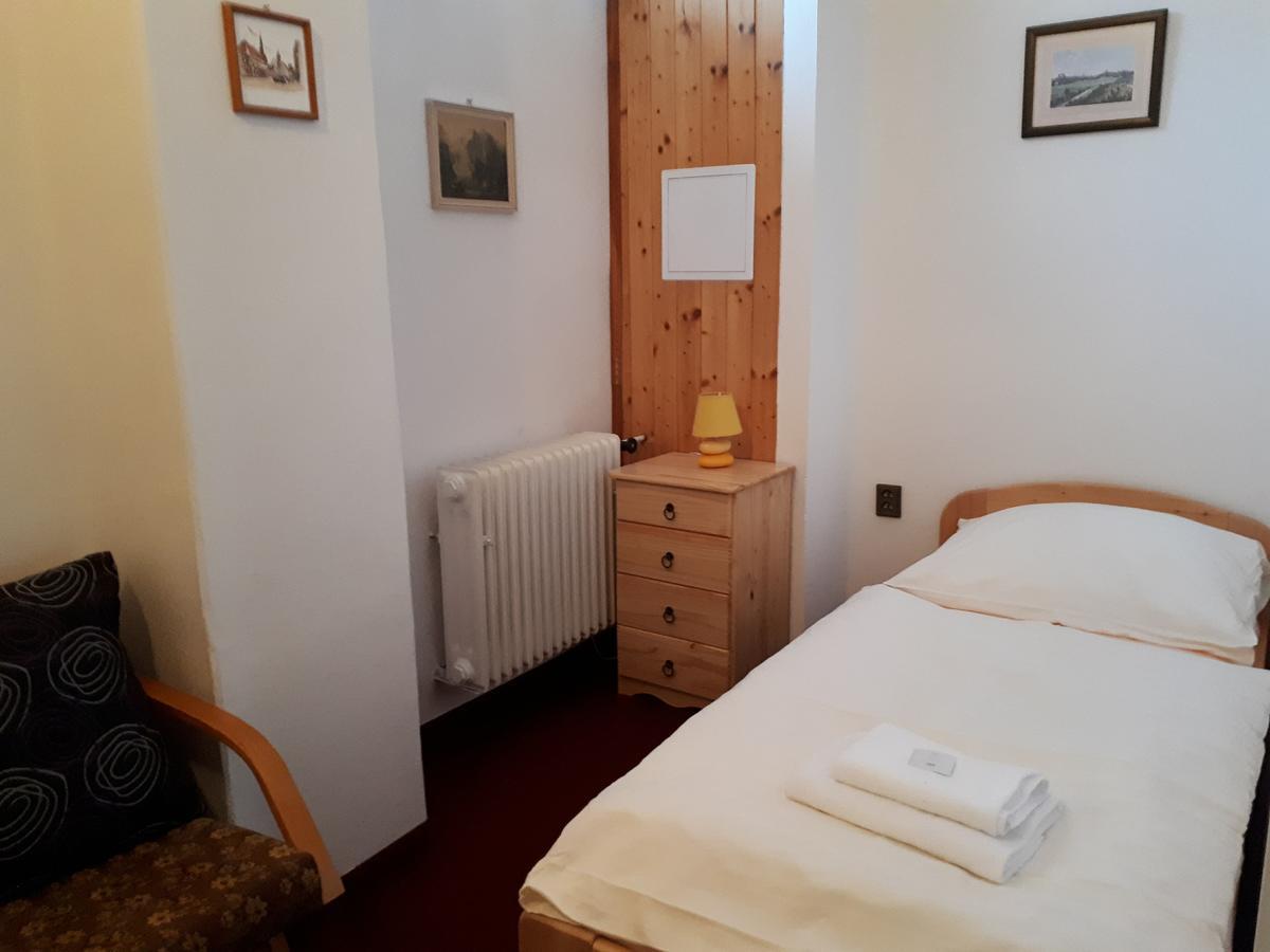 Hotel Garni Belveder هرينسكو المظهر الخارجي الصورة